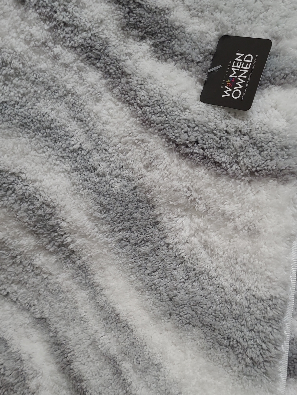 Perfect Touch Marble Bath Rug Set - Picture 6 of 9